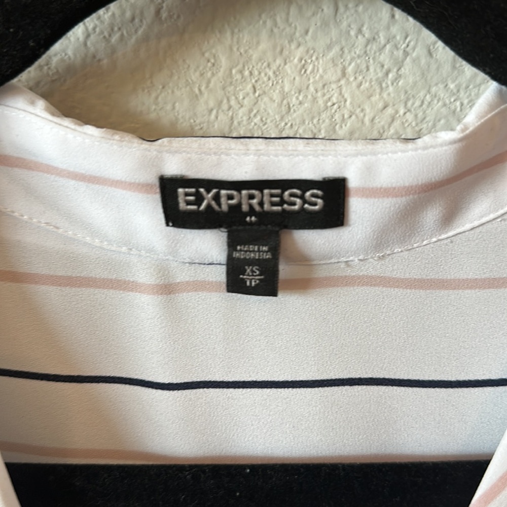 Express Striped Tank - Picture 3 of 3